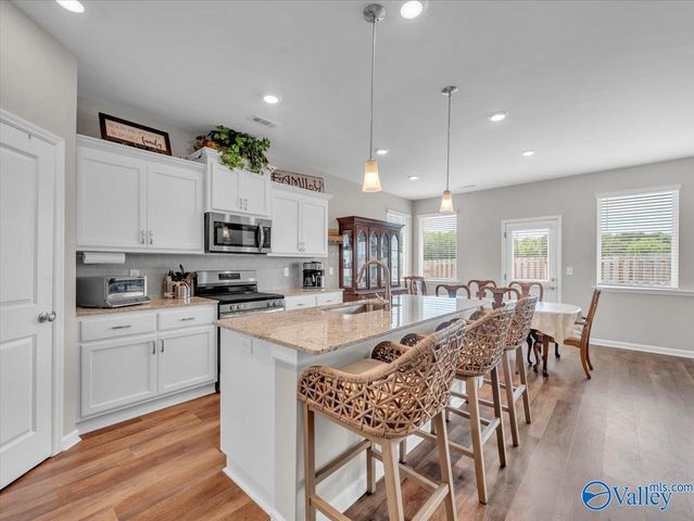 116 Plum Tree Lane, Hazel Green, AL 35750