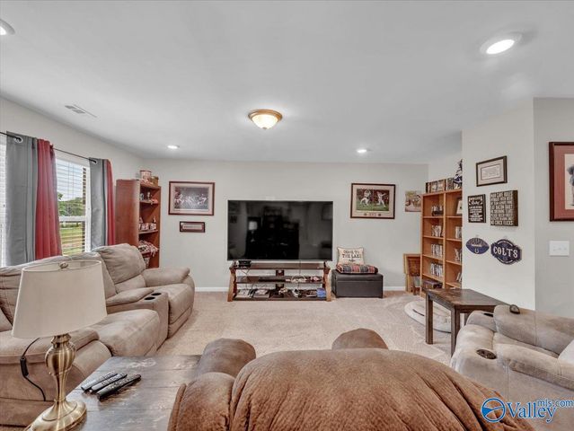 116 Plum Tree Lane, Hazel Green, AL 35750