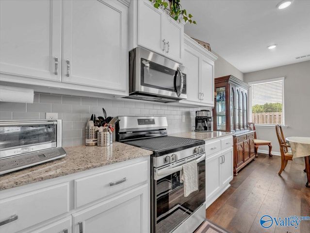116 Plum Tree Lane, Hazel Green, AL 35750