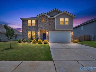 116 Plum Tree Lane, Hazel Green, AL 35750