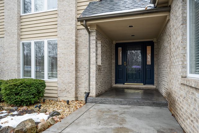 1627 Sauk Drive, Batavia, IL 60510