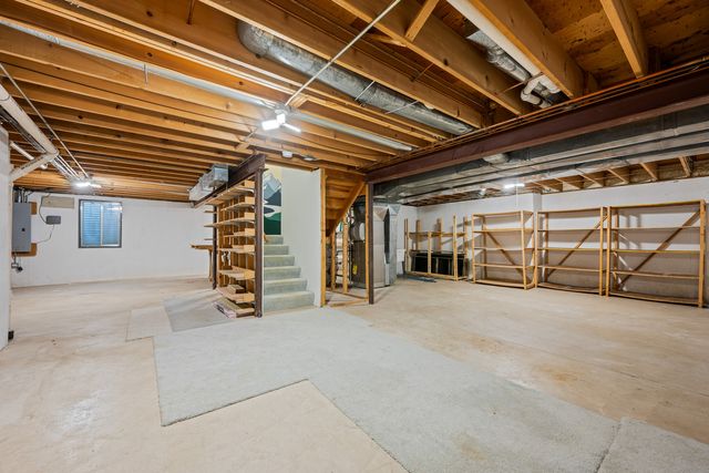 1627 Sauk Drive, Batavia, IL 60510