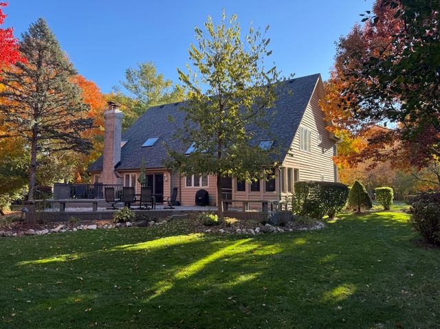 1627 Sauk Drive, Batavia, IL 60510