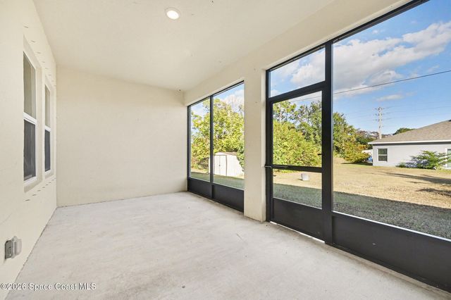 771 Taluga Avenue SE, Palm Bay, FL 32909