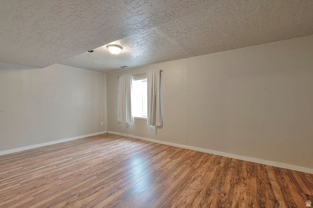 2895 N 2225 ST, Layton, UT 84040