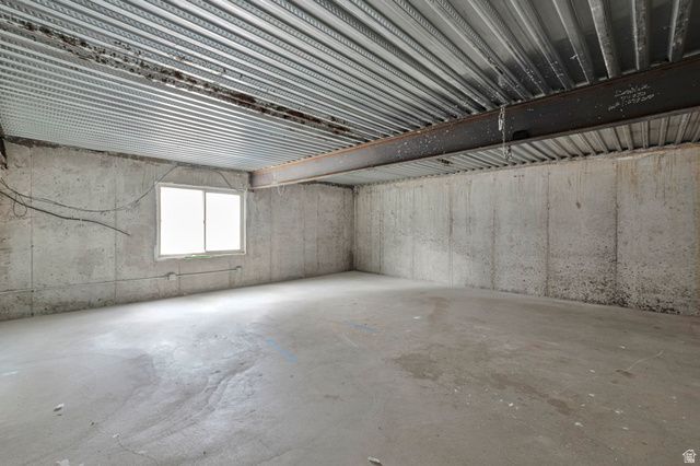 2895 N 2225 ST, Layton, UT 84040