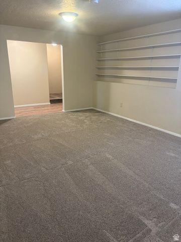 2895 N 2225 ST, Layton, UT 84040