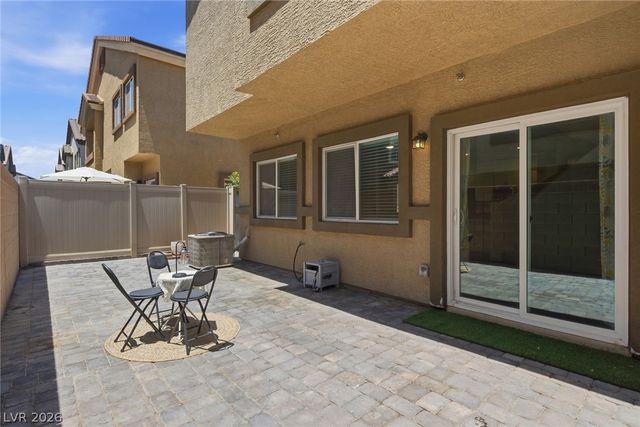 4705 Blaise Avenue 102, North Las Vegas, NV 89084