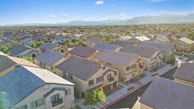 4705 Blaise Avenue 102, North Las Vegas, NV 89084