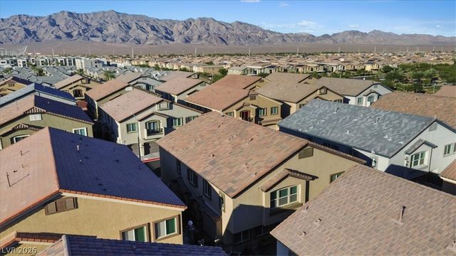 4705 Blaise Avenue 102, North Las Vegas, NV 89084
