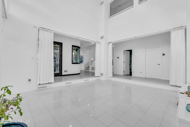 1 Island View Way, Sea Bright, NJ 07760