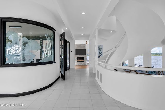 1 Island View Way, Sea Bright, NJ 07760
