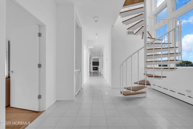 1 Island View Way, Sea Bright, NJ 07760