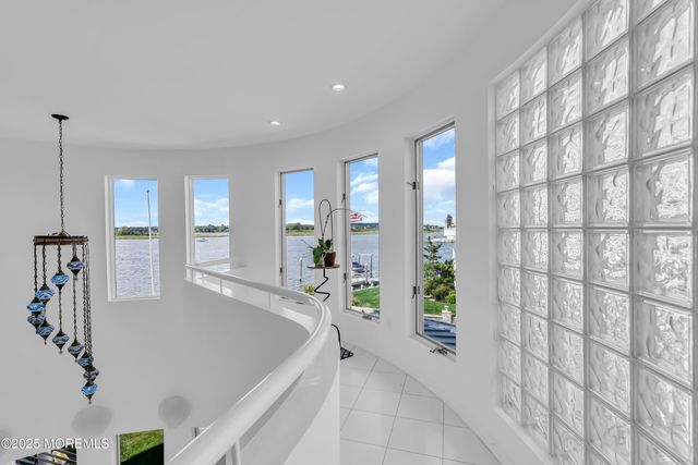 1 Island View Way, Sea Bright, NJ 07760