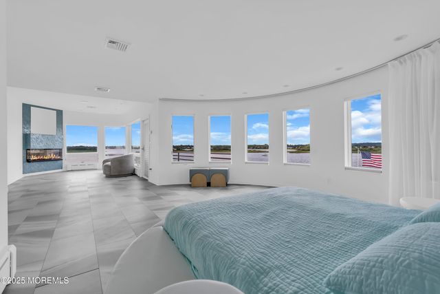 1 Island View Way, Sea Bright, NJ 07760