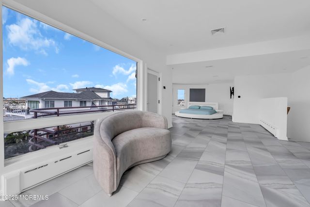 1 Island View Way, Sea Bright, NJ 07760