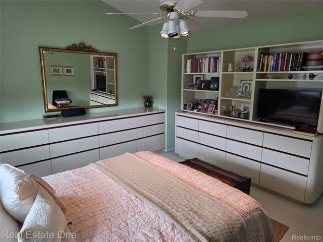 4201 Breckenridge Drive 74, West Bloomfield Charter Township, MI 48322