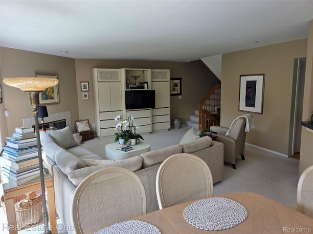 4201 Breckenridge Drive 74, West Bloomfield Charter Township, MI 48322