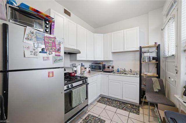 324 Colonial AVE, Norfolk, VA 23507