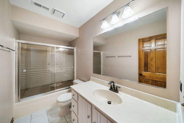 6N777 Palomino Drive, St. Charles, IL 60175