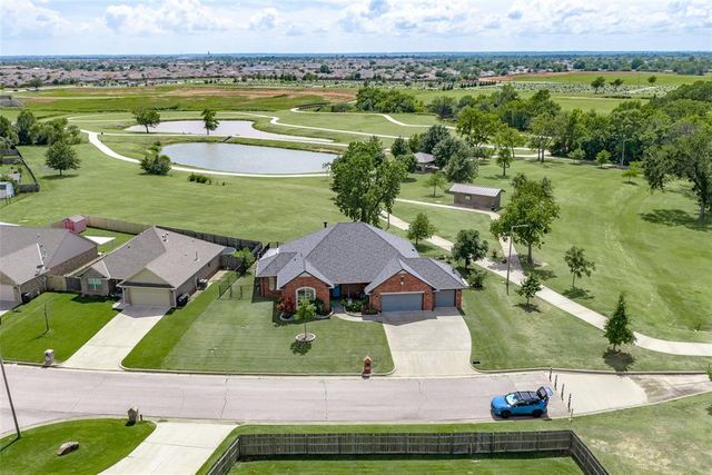 517 Heather Lane, Moore, OK 73160