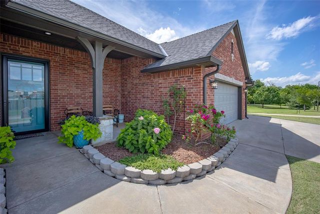 517 Heather Lane, Moore, OK 73160