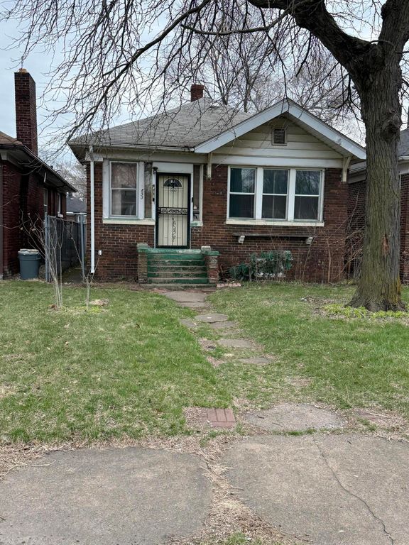 833 Fillmore Street, Gary, IN 46402