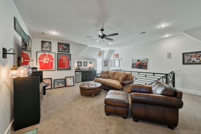 6343 Creeksedge Drive, Ozark, MO 65721