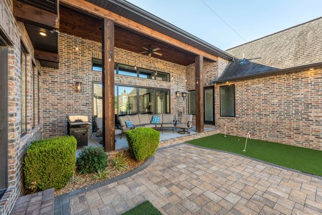 6343 Creeksedge Drive, Ozark, MO 65721