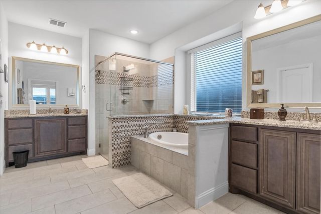 2760 Richard Street, Burleson, TX 76028