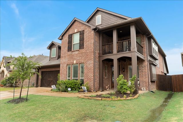 2760 Richard Street, Burleson, TX 76028
