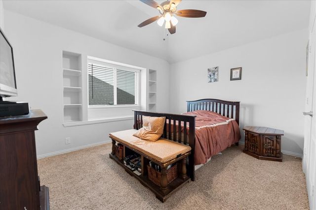 2760 Richard Street, Burleson, TX 76028