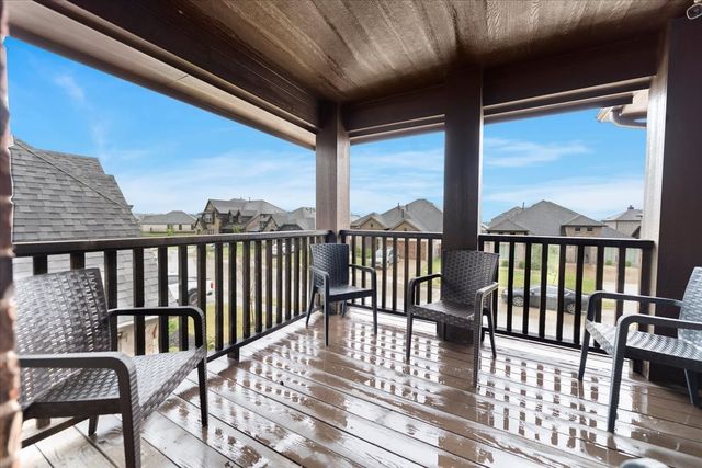 2760 Richard Street, Burleson, TX 76028