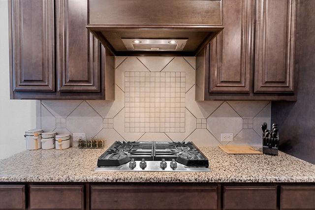 2760 Richard Street, Burleson, TX 76028