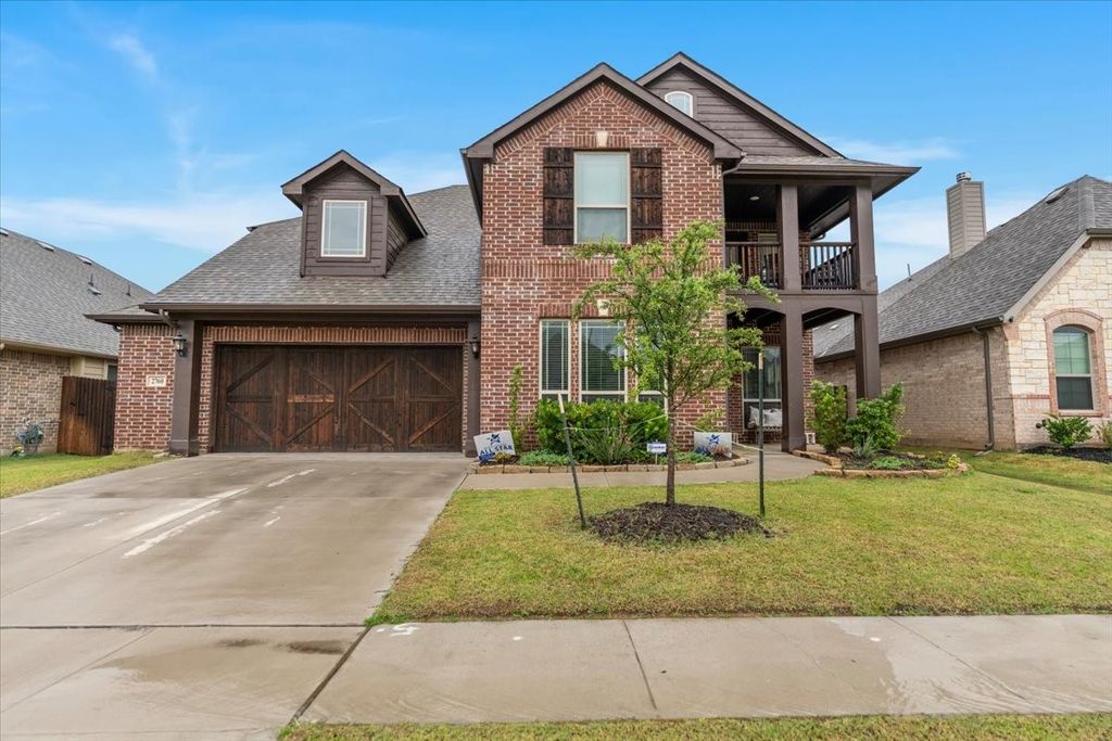 2760 Richard Street, Burleson, TX 76028