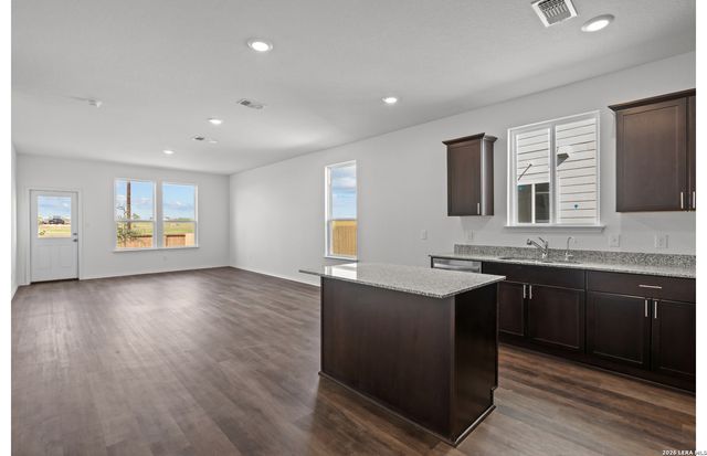 1518 Silver Run, New Braunfels, TX 78130