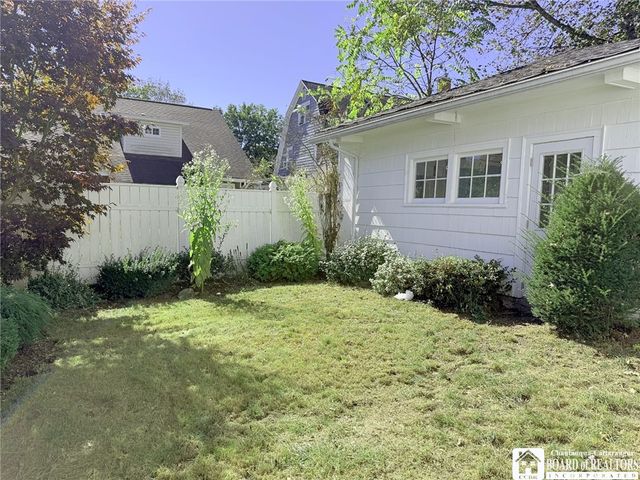 44 Spruce Street, Jamestown, NY 14701