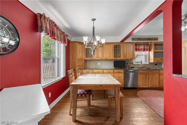 8123 Lanyard Drive, Parma, OH 44129