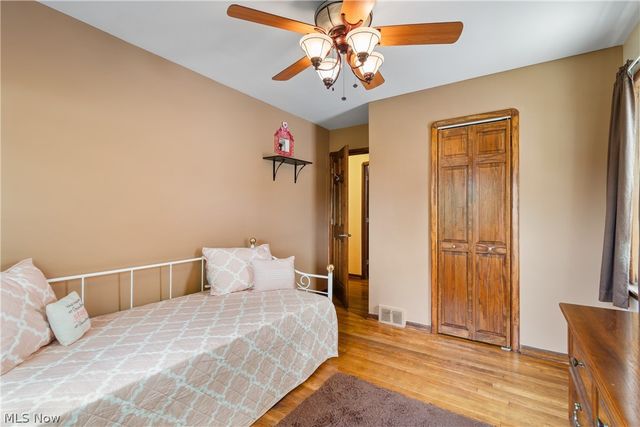 8123 Lanyard Drive, Parma, OH 44129