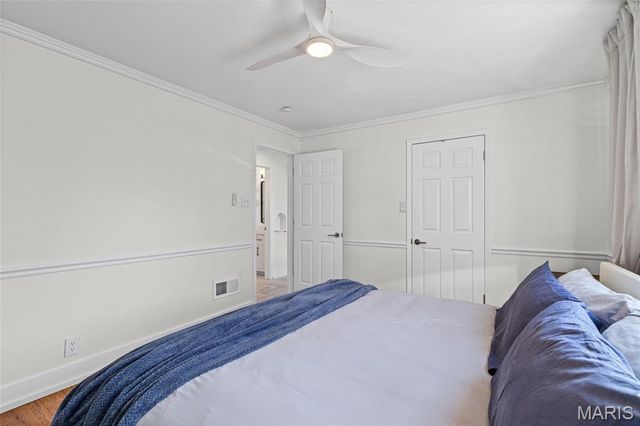 9319 Lenard Court, St Louis, MO 63123