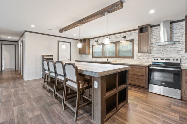 265 Richard Lane, Azle, TX 76020