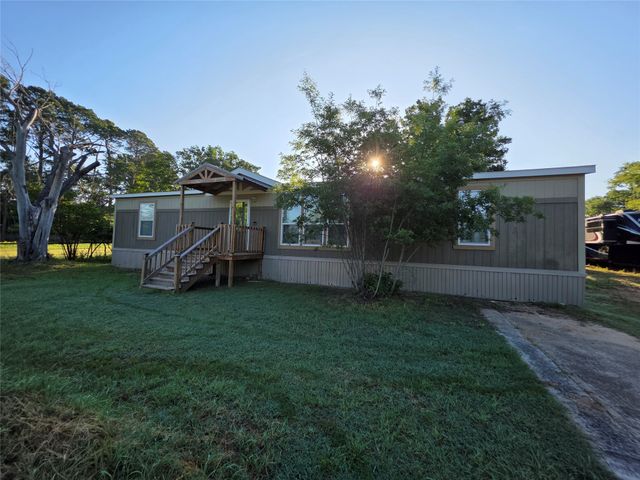 265 Richard Lane, Azle, TX 76020