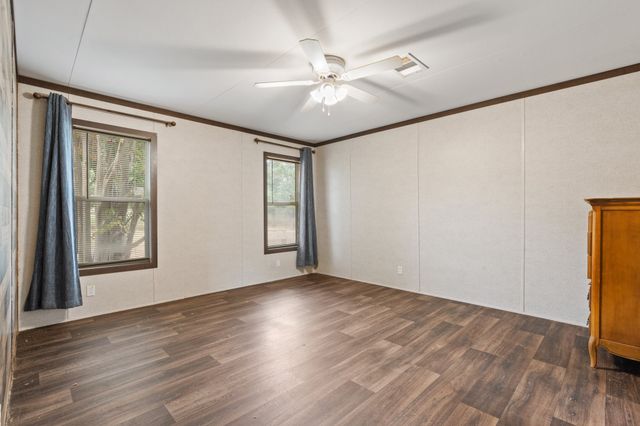 265 Richard Lane, Azle, TX 76020