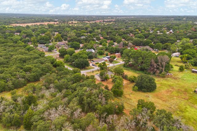 265 Richard Lane, Azle, TX 76020