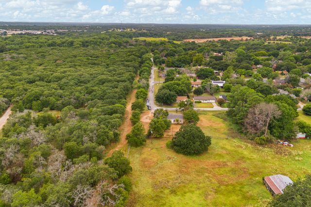 265 Richard Lane, Azle, TX 76020