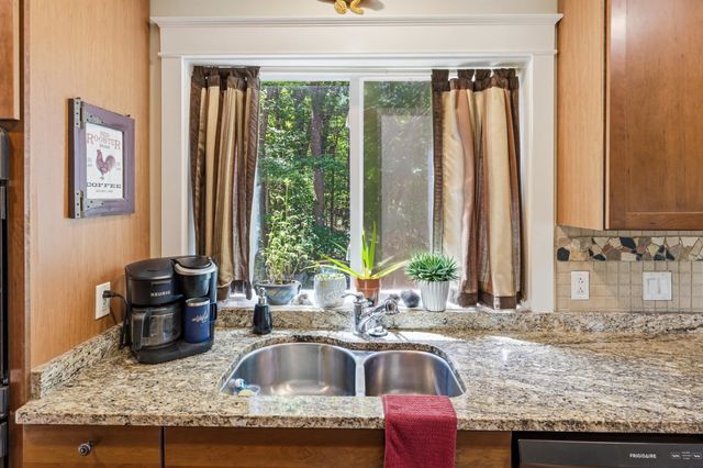 167 WILLIAMS LN, Basye, VA 22810