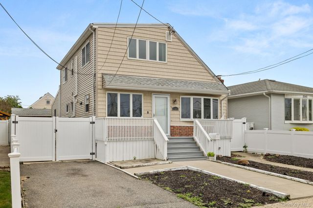 2383 Riverside Drive, Wantagh, NY 11793