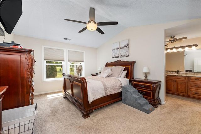 181 Green View RD, Moyock, NC 27958