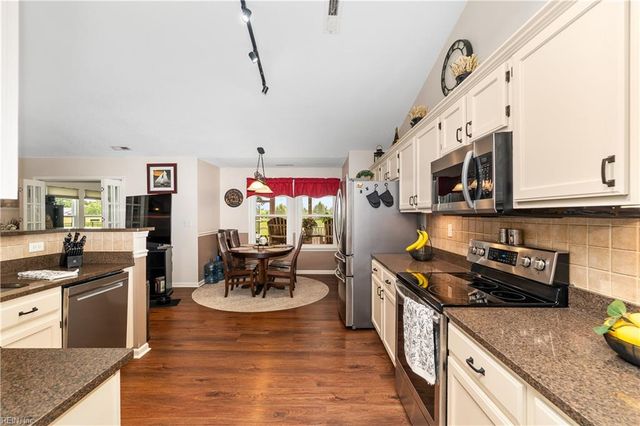 181 Green View RD, Moyock, NC 27958