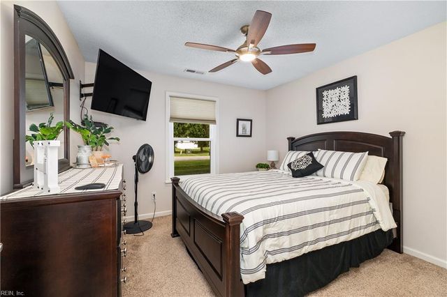 181 Green View RD, Moyock, NC 27958